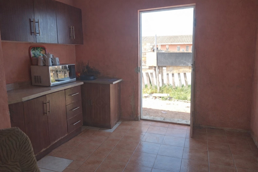 2 Bedroom Property for Sale in Bethelsdorp Eastern Cape